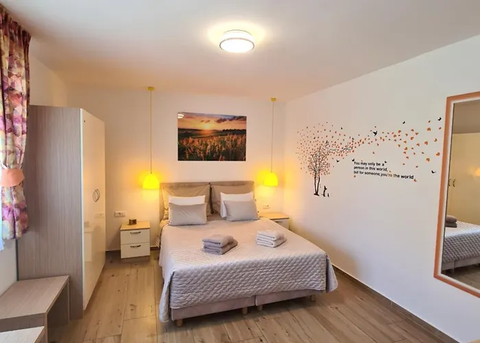 Coloured Rooms